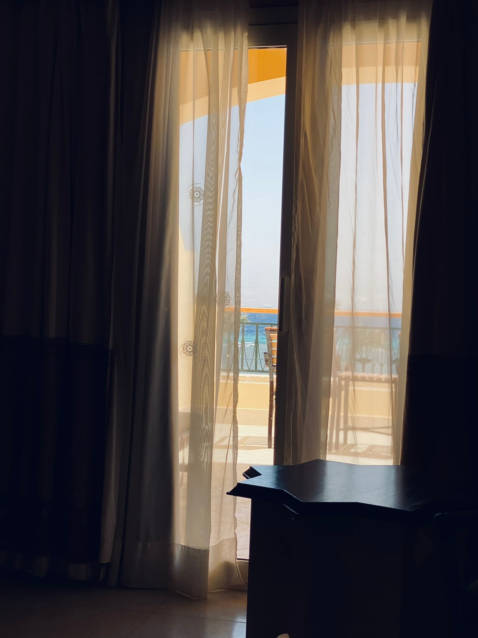 Sea Curtain